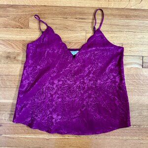 Socialite Satin Detailed Tank Top